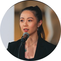 前神韻舞蹈演員陳超慧（Alison Chen）肖像